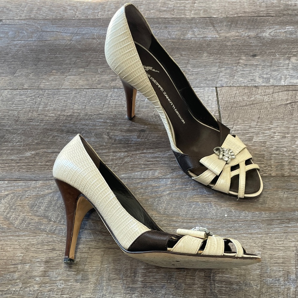 Giuseppe Zanotti Design Snakeskin Jeweled Peep Toe Wooden Heels
